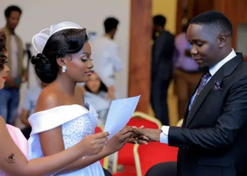 Joan Mulungi & Buule
