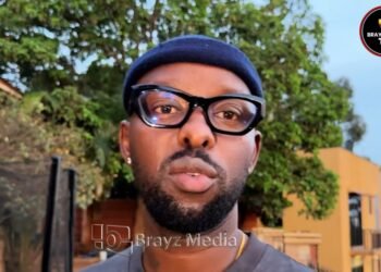 Eddy Kenzo Urges Ugandans to Give Chameleone and Mesach Their Flowers While Alive